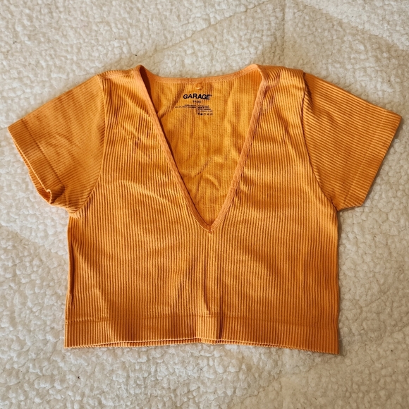 V-Neck Crop Top - Picture 1 of 2